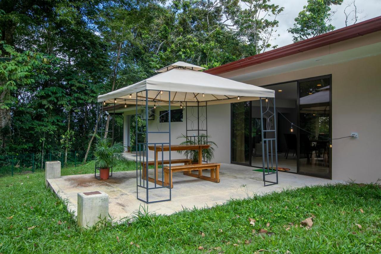 River Paradise Villa With Private Jacuzzi La Fortuna Eksteriør bilde
